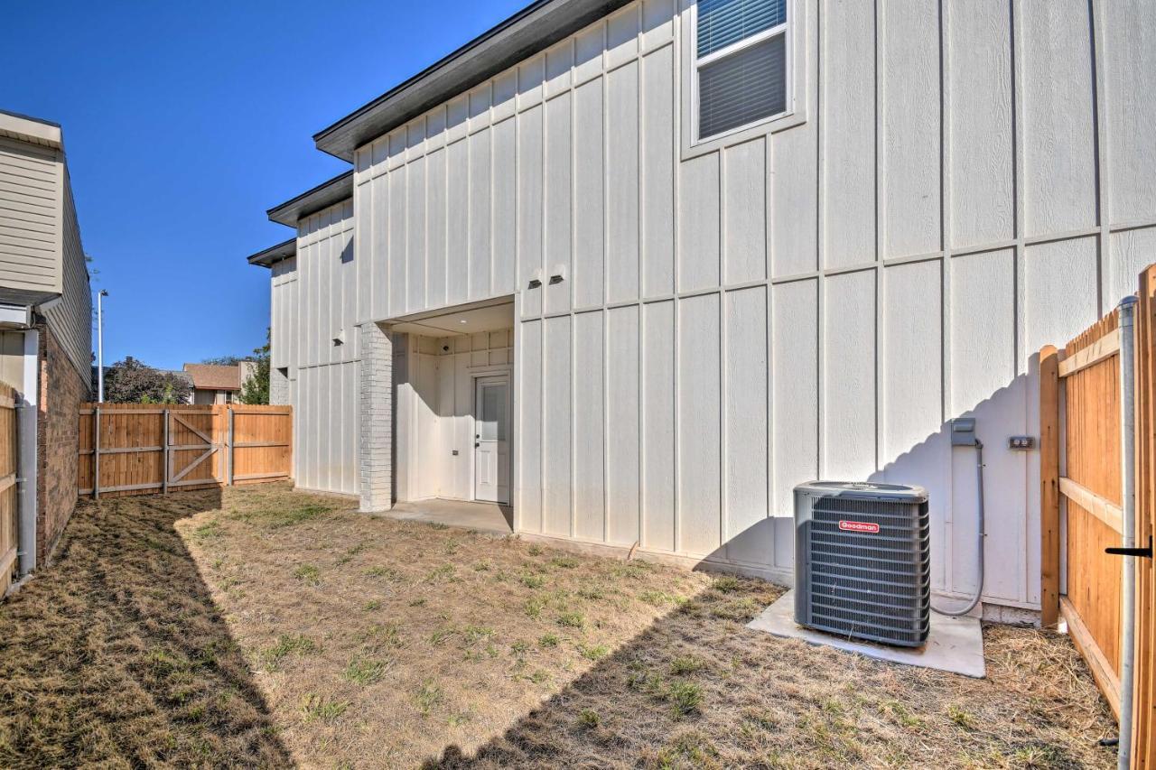 Bright Amarillo Townhome Near Parks And Town! Exterior photo